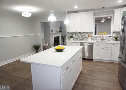 295 Overleaf Court - Photo 1