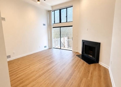 406 15th Street Se - Photo 1