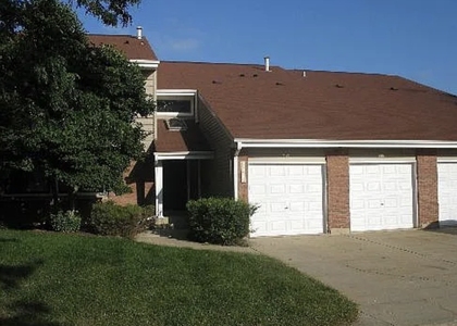 995 S Pinetree Circle - Photo 1