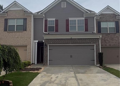 1552 Brookmere Way - Photo 1