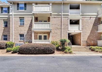 6900 Roswell Road - Photo 1