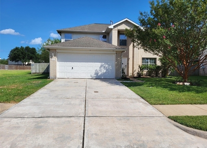 4707 Meadowthorn Court - Photo 1