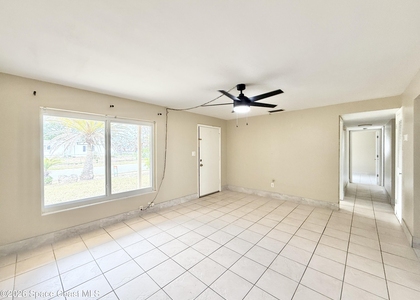 1635 Nassau Street - Photo 1
