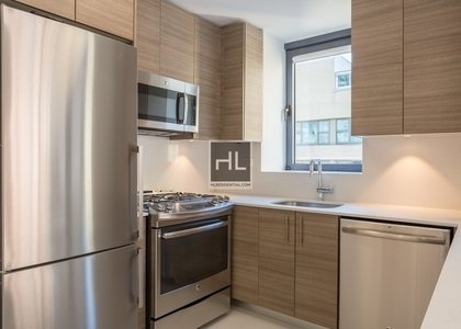 West 48 Street - Photo 1