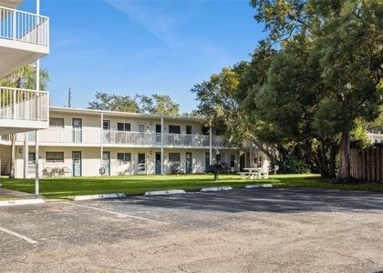320 Lakeview Street - Photo 1