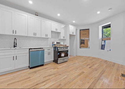 Sutter Avenue - Photo 1