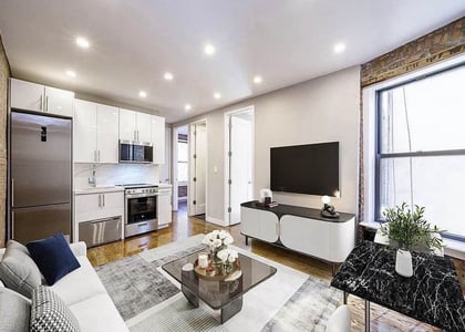 332 East 19th Street - Photo 1