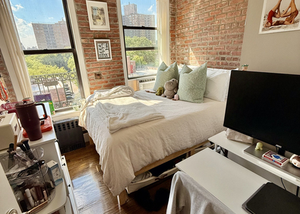 150 East 2nd Street - Photo 1