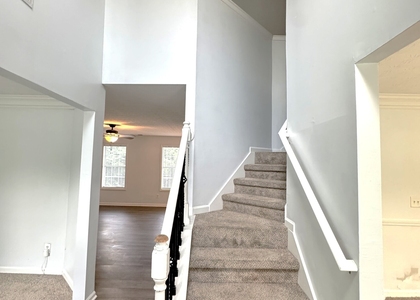 2121 Silva Court - Photo 1