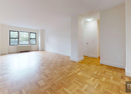 220 East 63rd Street - Photo 1