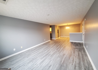17301 Waldrop Cove - Photo 1