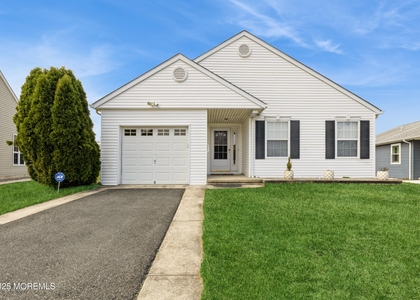 43 Stockport Drive - Photo 1