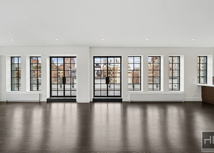 East 80th Street - Photo 1