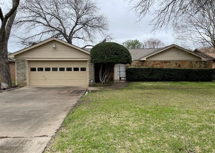1905 Fox Hill Court - Photo 1