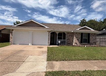 312 Juniper Drive - Photo 1