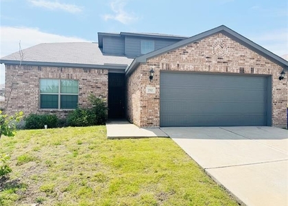 752 Saratoga Drive - Photo 1
