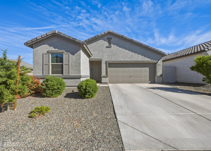2022 E New Bonnet Lane - Photo 1