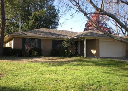5400 Sayle Street - Photo 1