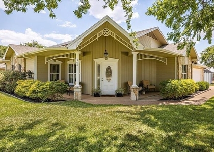 508 Pine Lane - Photo 1