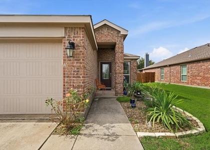 8632 Trailblazer Drive - Photo 1