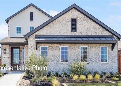 620 Russell Drive - Photo 1