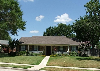 910 Bitternut Drive - Photo 1