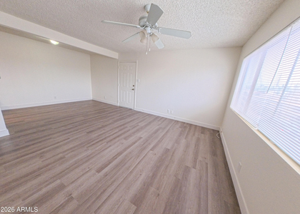 424 W Brown Road - Photo 1