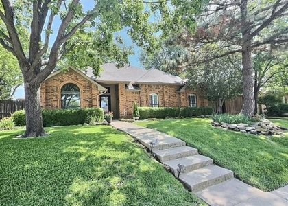 721 Eagle Drive - Photo 1