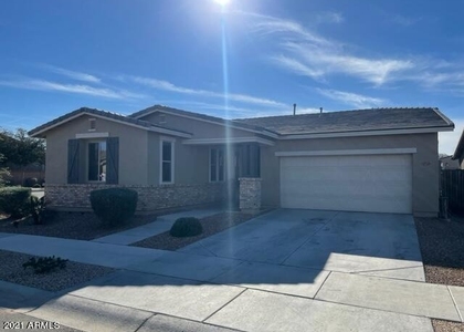 22545 E Silver Creek Lane - Photo 1