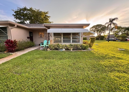 1252 W Club Dr Drive W - Photo 1