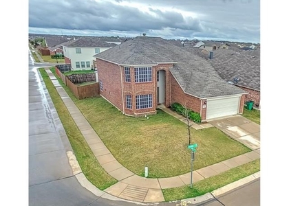 8801 Sierra Trail - Photo 1