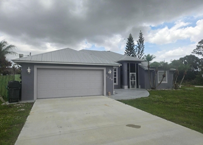 2149 Sw Savage Boulevard - Photo 1