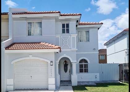 13454 Sw 262nd Street - Photo 1