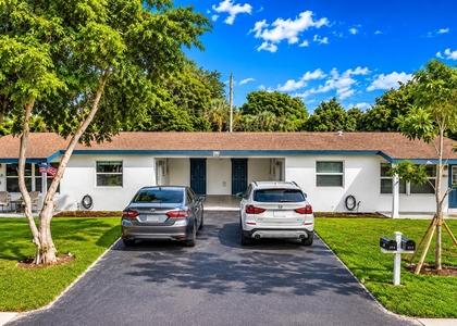 508 Ne 12th Avenue - Photo 1