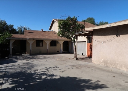 455 Nassau - Photo 1
