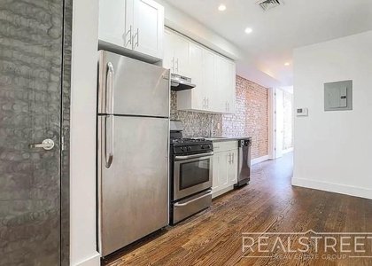558 Kosciuszko Street - Photo 1