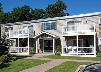 110 Magaw Place - Photo 1