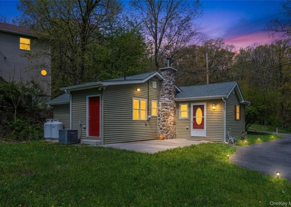 797 Forest Glen Road - Photo 1