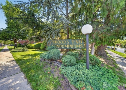 513 Brooklawn Avenue - Photo 1