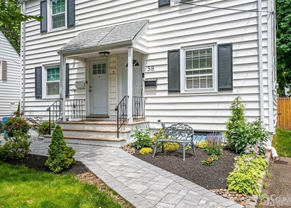 5 Mayfield Place - Photo 1