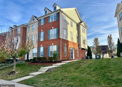 43213 Whelplehill Terrace - Photo 1
