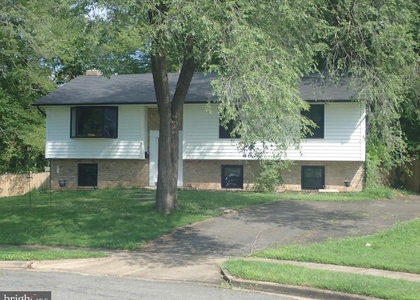 8501 Woodbine Lane - Photo 1