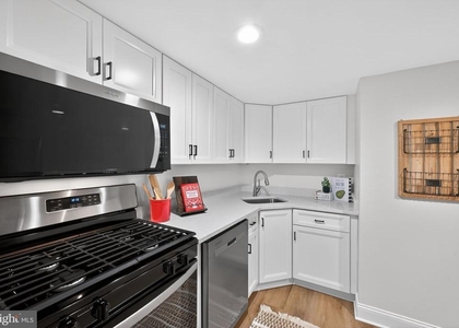1533 Northgate Square - Photo 1