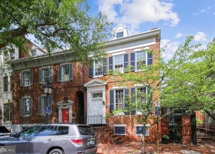 113 S Saint Asaph Street - Photo 1
