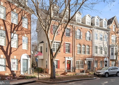 170 Martin Lane - Photo 1