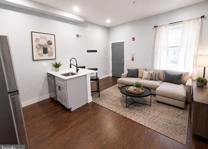 3213 W Susquehanna Avenue - Photo 1