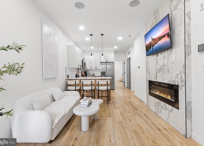 647 N 41st Street - Photo 1