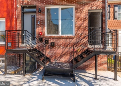 1423 N 8th Street - Photo 1