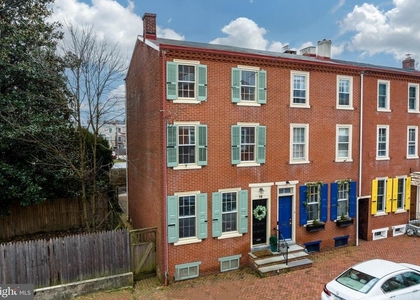 16 W Miner Street - Photo 1