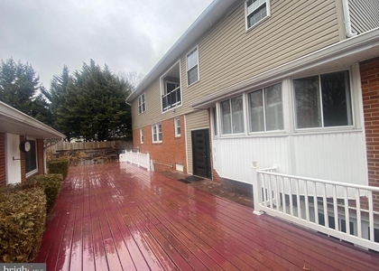 7307 Brooklyn Bridge Road - Photo 1
